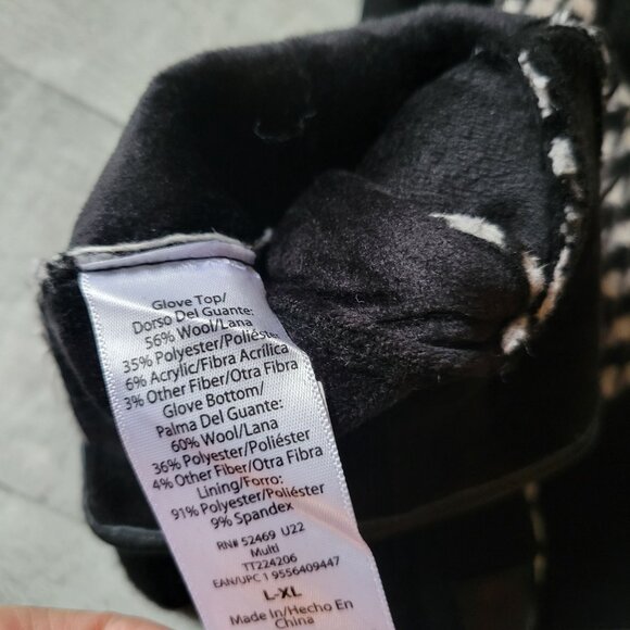 Houndstooth Wool-Blend Touchscreen Gloves For Women - Picture 4 of 4